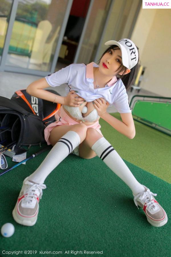 杨晨晨 sugar小甜心CC [XIUREN]高清写真图 2019.12.23 杨晨晨sugar第34张图片